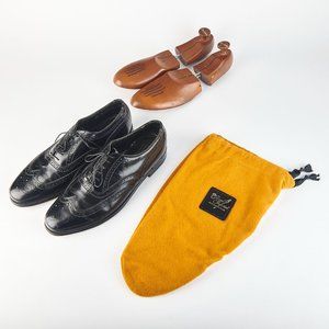 Florsheim Imperial Men's Black Calf Wingtip Oxfords  10 D w/ Shoe Trees & Bags!!